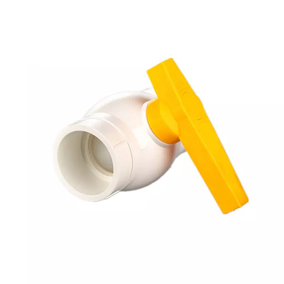 Vávula de bola a prueba de ácido del acuerdo de Upvc de 3/4 pulgada para farmacéutico