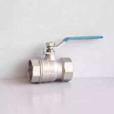PVC de dos piezas de la vávula de bola de la pulgada del 1/2 temperatura normal de 1 pulgada