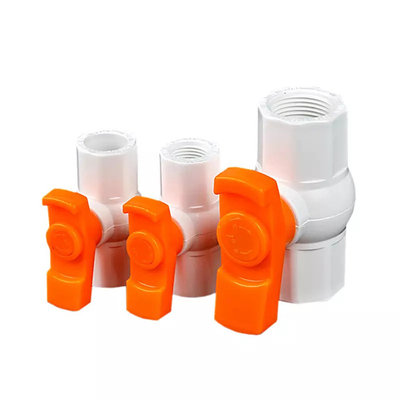 Vávula de bola octagonal blanca de PN10 UPVC el 1/2 plástico” - 4&quot; tamaño portuario