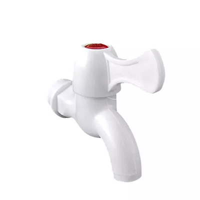 El solo el lavabo del Pvc del grifo de la manija 1/2” PP golpea ligeramente para el jardín del hotel