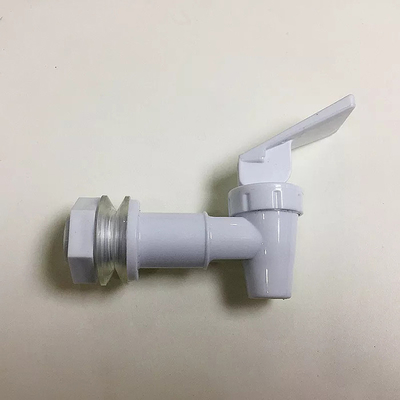 Espita plástica sanitaria de la manguera de jardín del Pvc del grifo de agua del Pvc del retrete